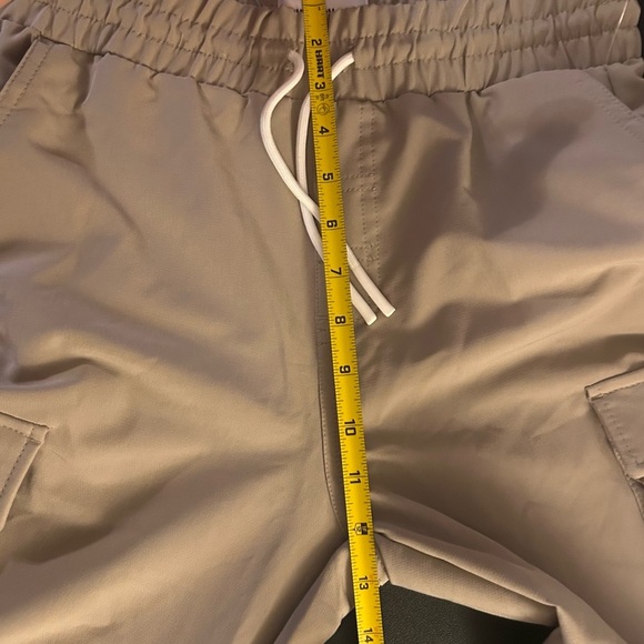 Sovereign Code NWT Youth Hyperloop Cargo Pants Size XL 18/20 Beige Casual - Picture 8 of 9